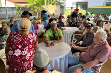 ENCONTRO DE IDOSOS.